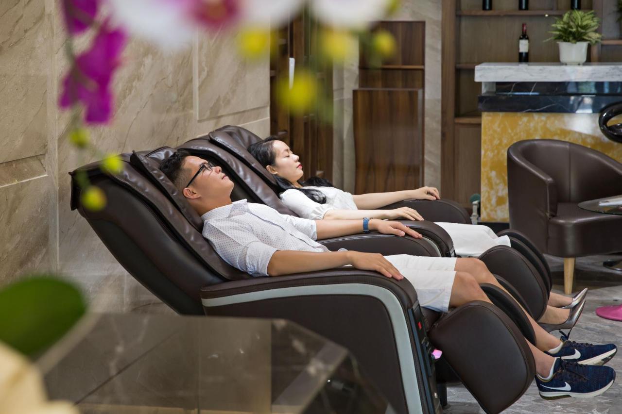 Bliss Luxury Hotel Дананг Экстерьер фото